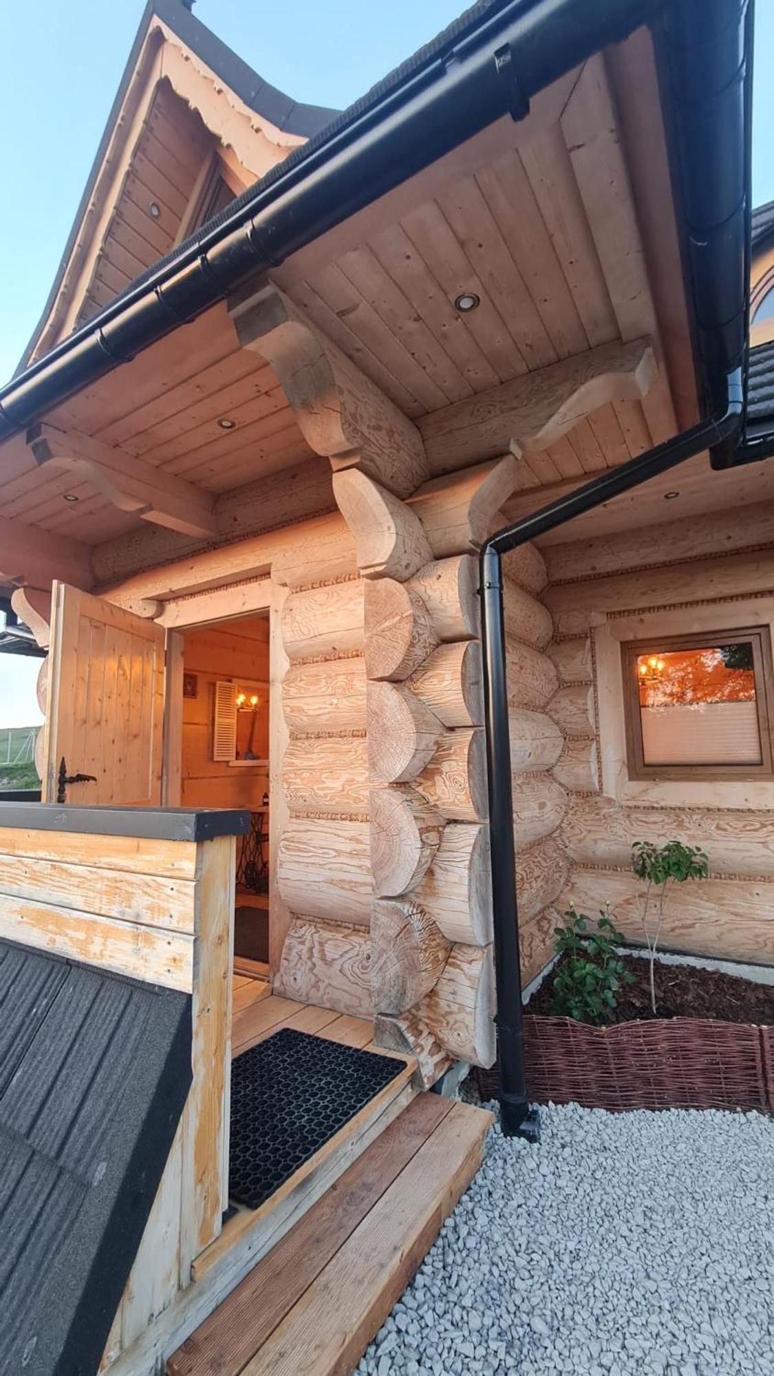 Malowany Domek W Gorach Ciche  Exterior photo